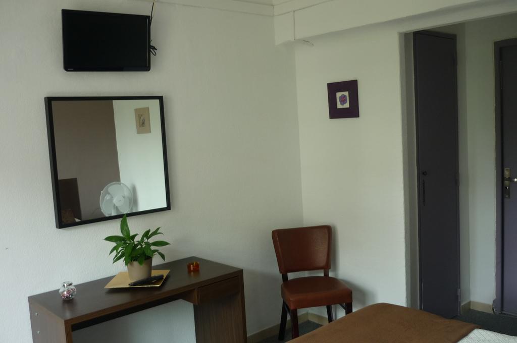 L'Hospitalet Saint Charles Hotel Montpellier Room photo